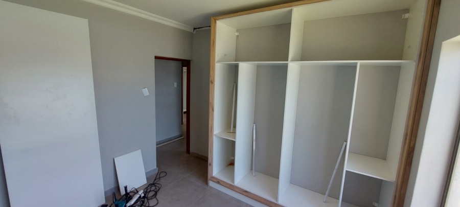 3 Bedroom Property for Sale in Wavecrest Eastern Cape